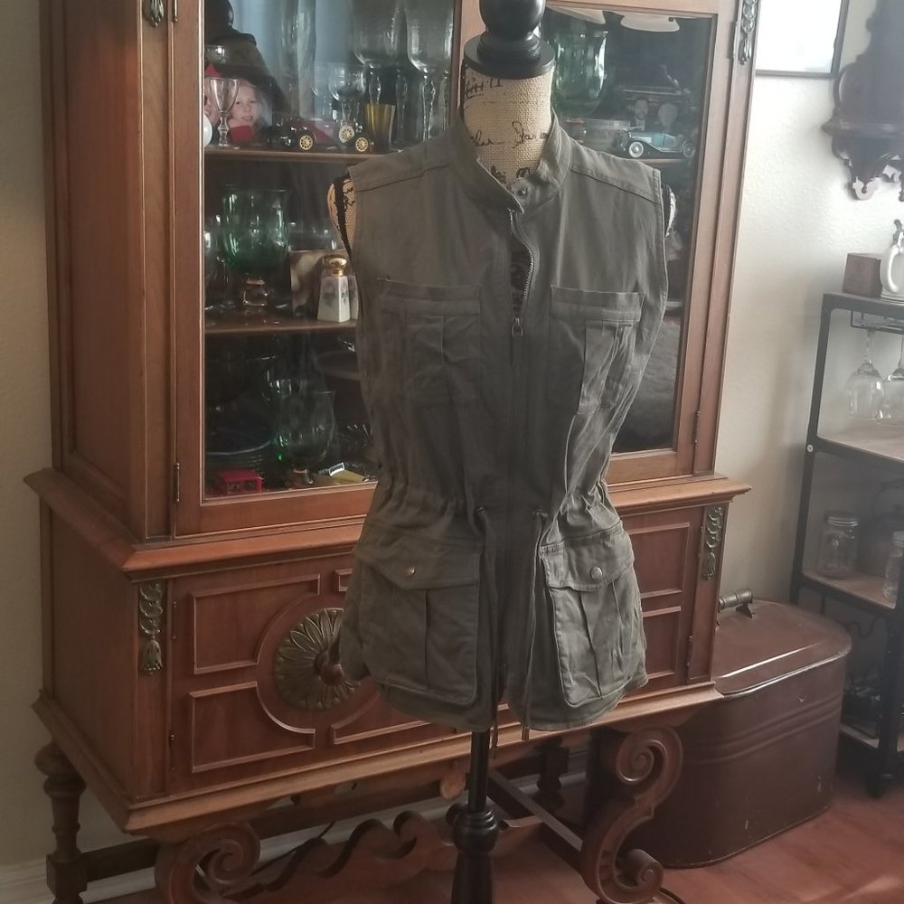 Guide Series Gander Mountain Size Small Army Vest - image 1